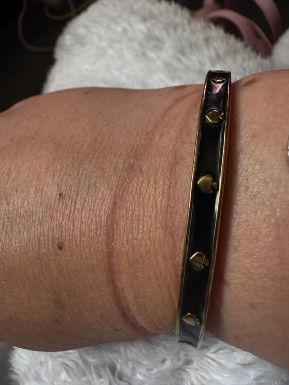 Black and Gold Kate Spade Bangle Bracelet - Picture 5 of 5